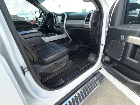 Used 2020 Ford F250 Lariat w/ Lariat Value Package AWD/4WD image 74