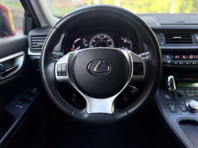 Used 2012 Lexus CT 200h Premium FWD image 19