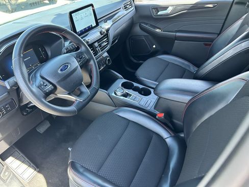 Used 2025 Ford Escape ST-Line FWD image 26