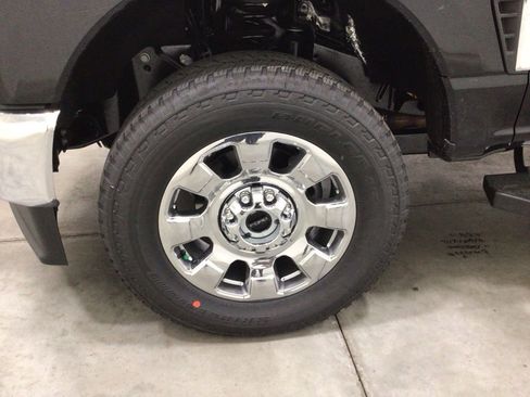 New 2026 Ford F350 Lariat w/ Chrome Package image 8