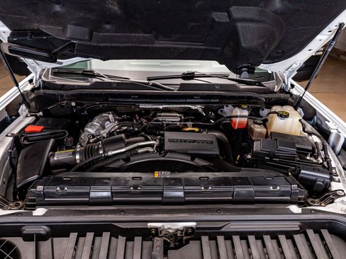 Used 2022 Chevrolet Silverado 2500 LTZ w/ LTZ Plus Package image 33