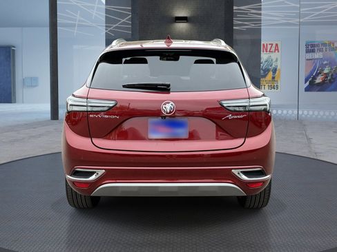 Certified 2021 Buick Envision Avenir w/ Technology Package II FWD image 5