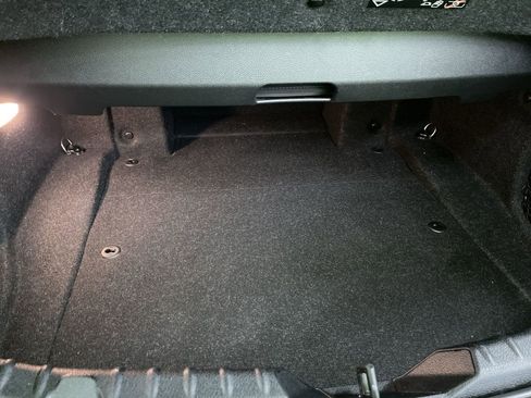 Used 2021 BMW 230i xDrive Convertible w/ Premium Package image 28