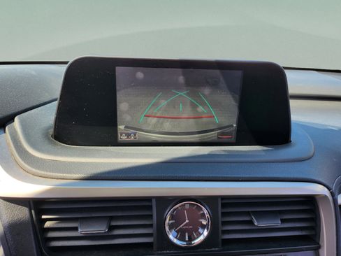 Used 2021 Lexus RX 350L FWD w/ Premium Package image 13