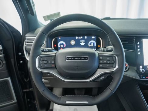New 2026 Jeep Grand Wagoneer L 4WD image 31