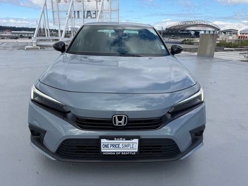 Used 2023 Honda Civic Sport image 7