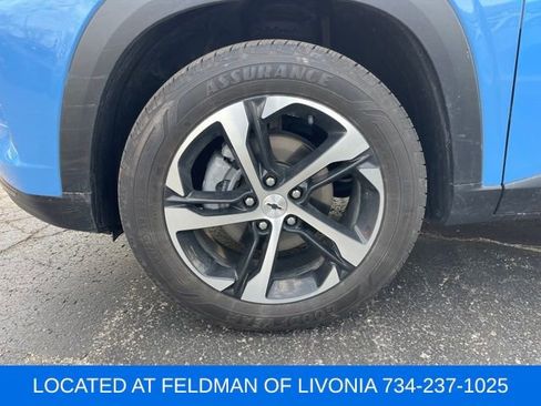 Certified 2024 Chevrolet Trax RS w/ Sunroof Package image 5