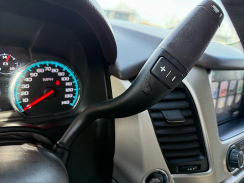 Used 2018 GMC Yukon XL Denali w/ Open Road Package image 27