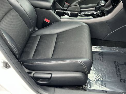 Used 2016 Honda Accord Sport image 31