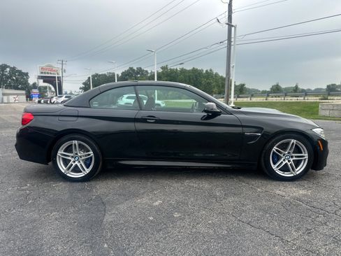 Used 2016 BMW M4 Convertible RWD image 6