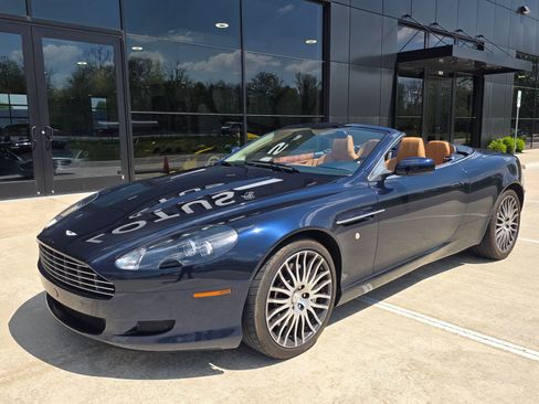 Used 2009 Aston Martin DB9 Volante RWD image 24