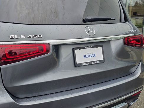 Used 2022 Mercedes-Benz GLS 450 4MATIC image 15
