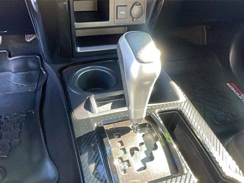 Used 2020 Toyota 4Runner Limited image 17