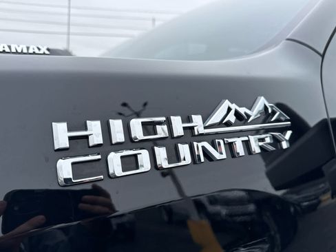 Certified 2022 Chevrolet Silverado 2500 High Country AWD/4WD image 10