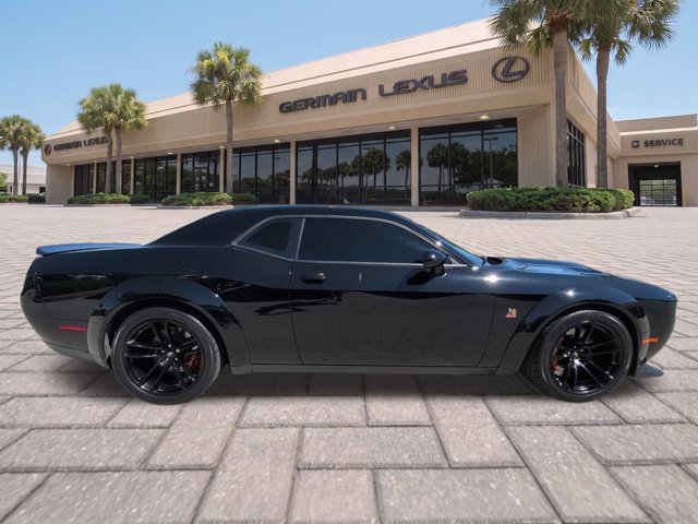 Used 2021 Dodge Challenger R/T Scat Pack RWD image 4