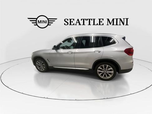 Used 2019 BMW X3 sDrive30i w/ Driving Assistance Package RWD image 6