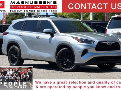Used 2023 Toyota Highlander L