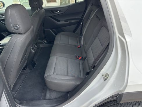 Used 2025 Chevrolet Equinox LT FWD image 10