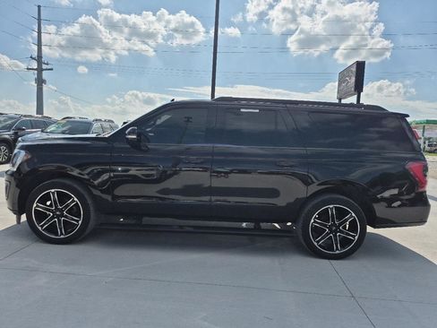 Used 2021 Ford Expedition Max Limited AWD/4WD image 9