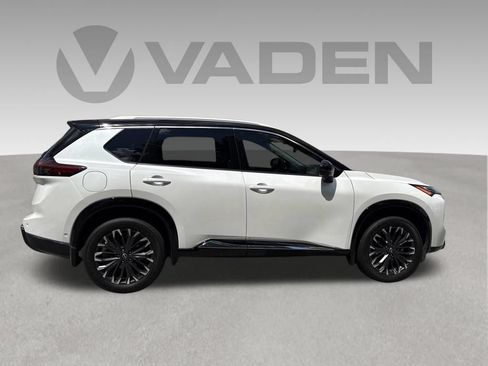 Used 2024 Nissan Rogue Platinum w/ Platinum Premium Package FWD image 22