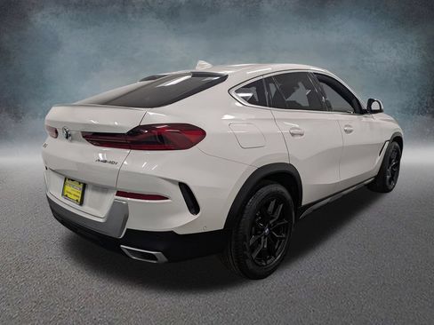 Used 2021 BMW X6 xDrive40i w/ Executive Package 2 AWD/4WD image 4