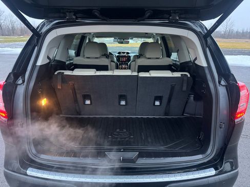 Used 2022 Subaru Ascent Limited image 19