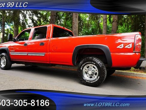 Used 2007 Chevrolet Silverado 2500 LT w/ Onstar Plus Package AWD/4WD image 11