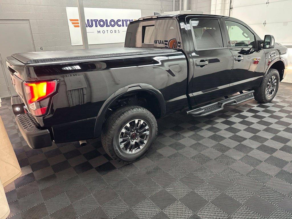 Used 2024 Nissan Titan PRO-4X w/ Pro-4x Convenience Package AWD/4WD image 10
