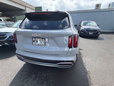 Used 2023 Kia Sorento EX FWD image 16