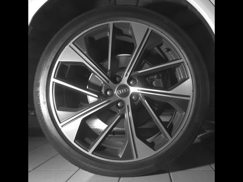 Certified 2024 Audi SQ5 Prestige AWD/4WD image 27