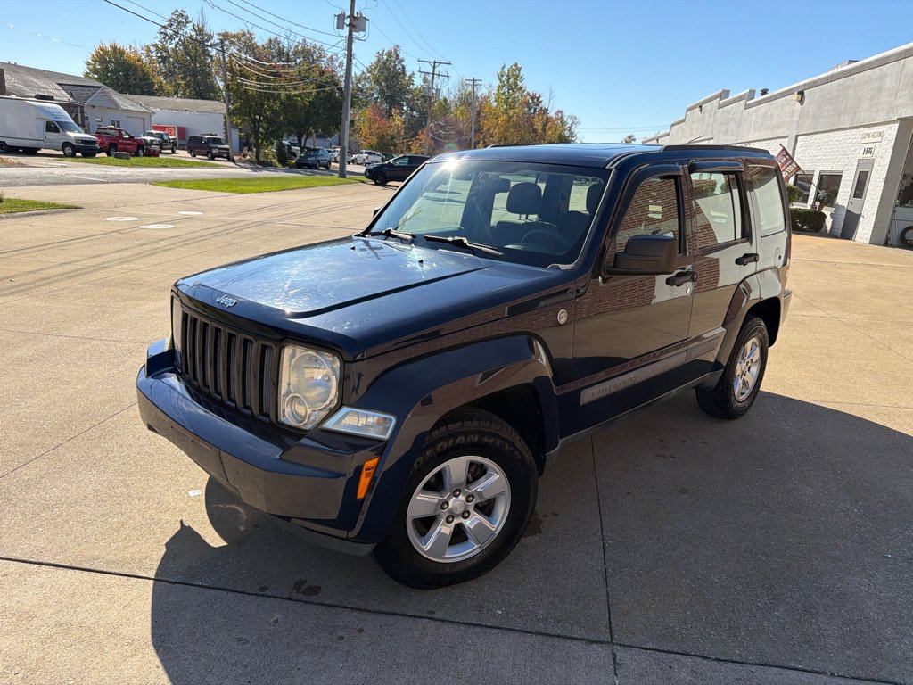 Used 2012 Jeep Liberty Sport w/ Driver Convenience Group AWD/4WD image 1