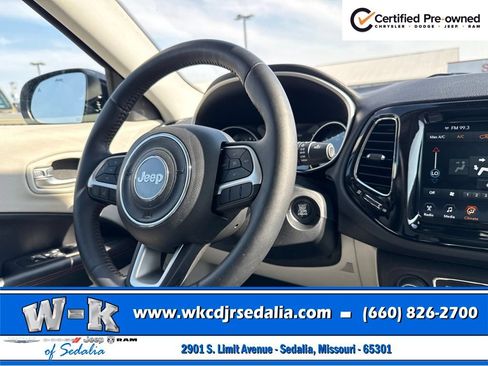 Certified 2017 Jeep Compass Limited AWD/4WD image 39