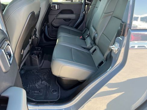 New 2026 Jeep Gladiator Mojave image 20