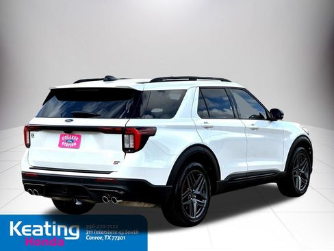 Used 2026 Ford Explorer ST AWD/4WD image 5