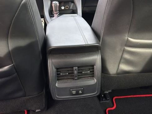 Used 2021 Toyota Avalon TRD image 21