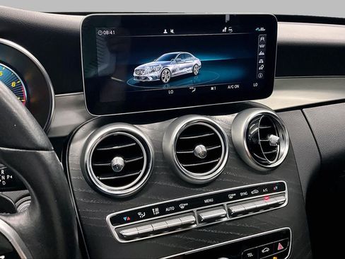 Used 2019 Mercedes-Benz C 300 Sedan image 6