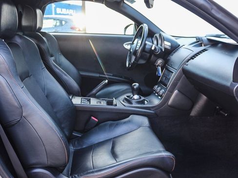 Used 2005 Nissan 350Z Grand Touring image 16