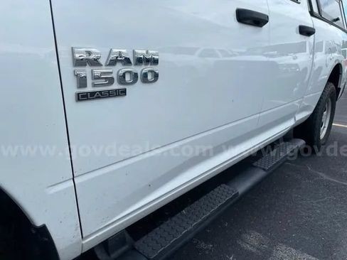 Used 2019 RAM 1500 Tradesman AWD/4WD image 11