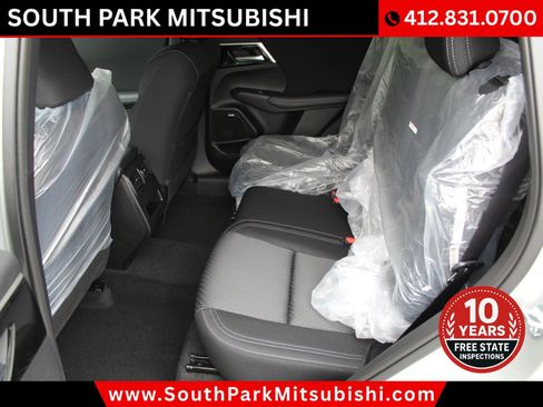 New 2026 Mitsubishi Outlander ES AWD/4WD image 15