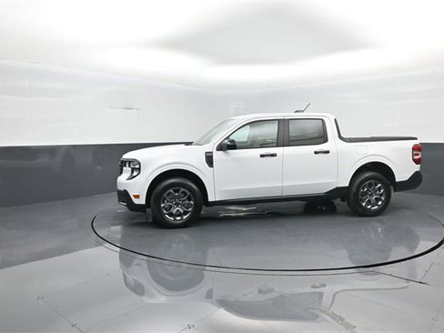 New 2026 Ford Maverick XLT w/ Equipment Group 301A image 4