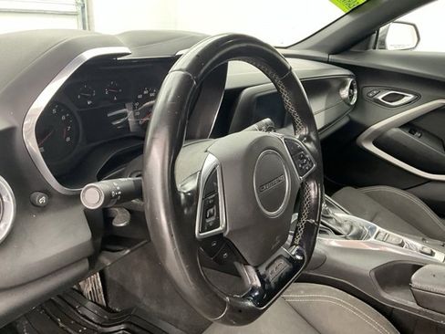 Used 2017 Chevrolet Camaro LT image 15