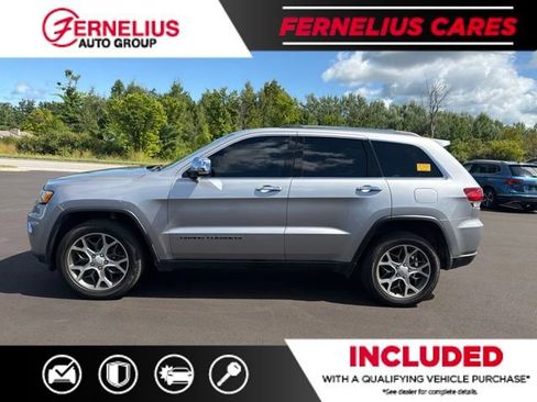 Used 2021 Jeep Grand Cherokee Limited w/ Sun & Sound Group AWD/4WD image 4