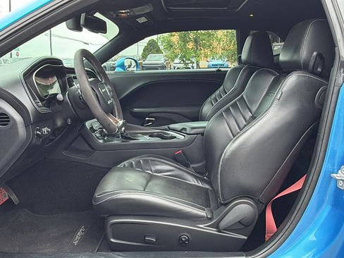 Used 2023 Dodge Challenger SRT Hellcat RWD image 12