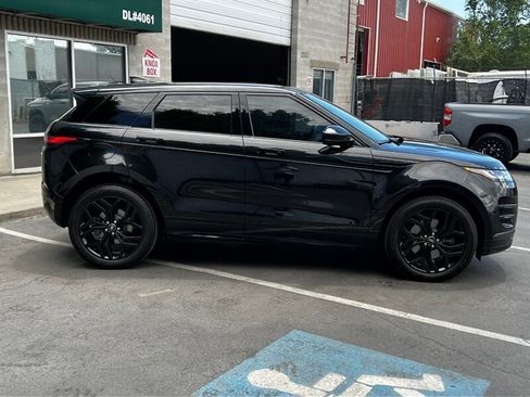 Used 2023 Land Rover Range Rover Evoque R-Dynamic SE AWD/4WD image 8