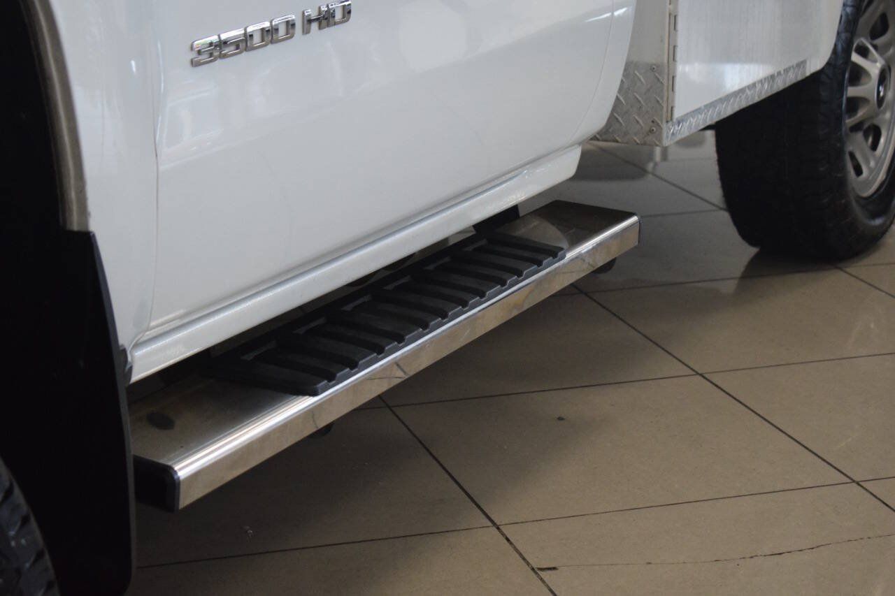 Used 2016 Chevrolet Silverado 3500 W/T RWD image 11