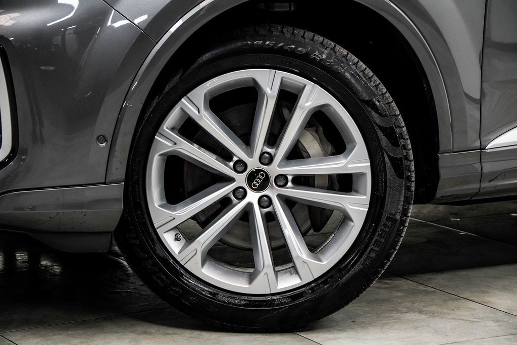 Used 2025 Audi Q7 3.0T Premium Plus AWD/4WD image 4