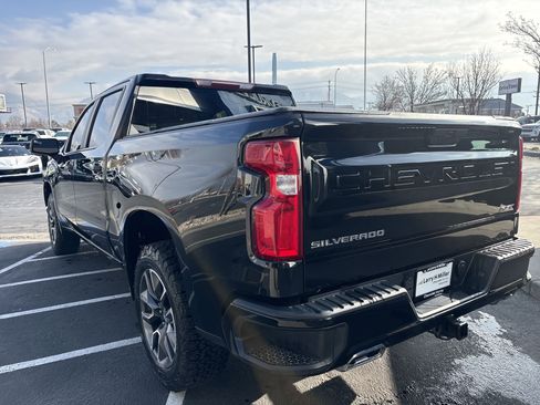 Used 2021 Chevrolet Silverado 1500 RST image 3