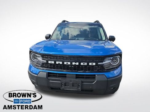 Used 2025 Ford Bronco Sport Outer Banks w/ Outer Banks Tech Package+ AWD/4WD image 2