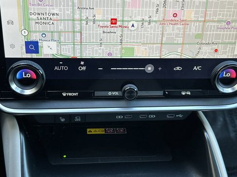 Used 2023 Lexus RZ 450e Premium w/ Technology Package image 23