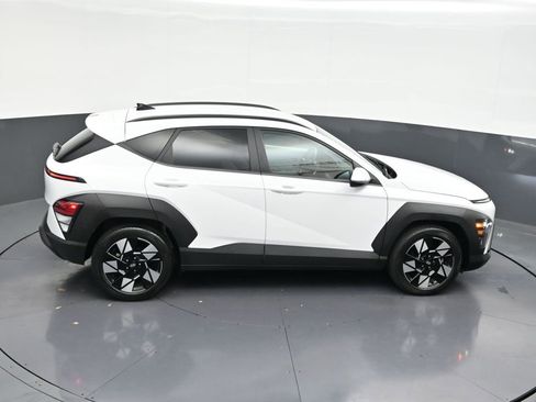 Used 2024 Hyundai Kona SEL w/ Convenience Package image 21